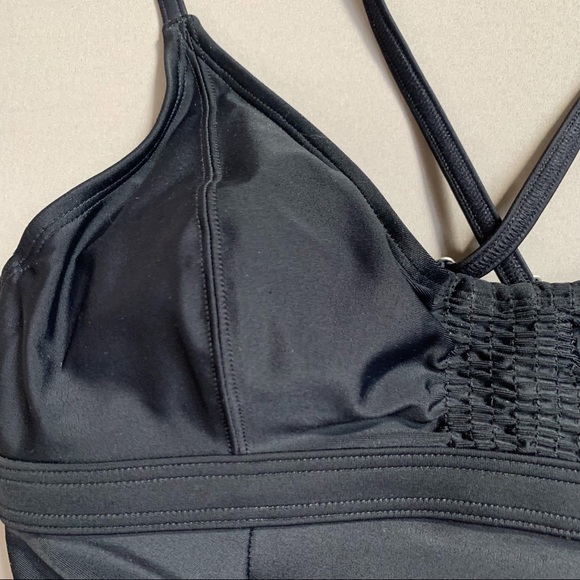 NWT!  ATHLETA smocked black tankini swim top, 32 B/C. - Picture 6 of 6